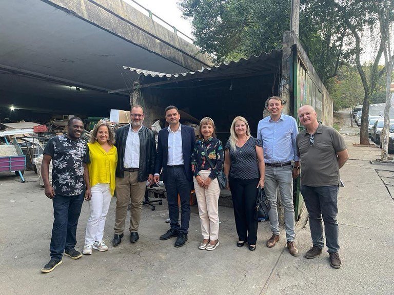 Recebendo Parlamentares da União Europeia.