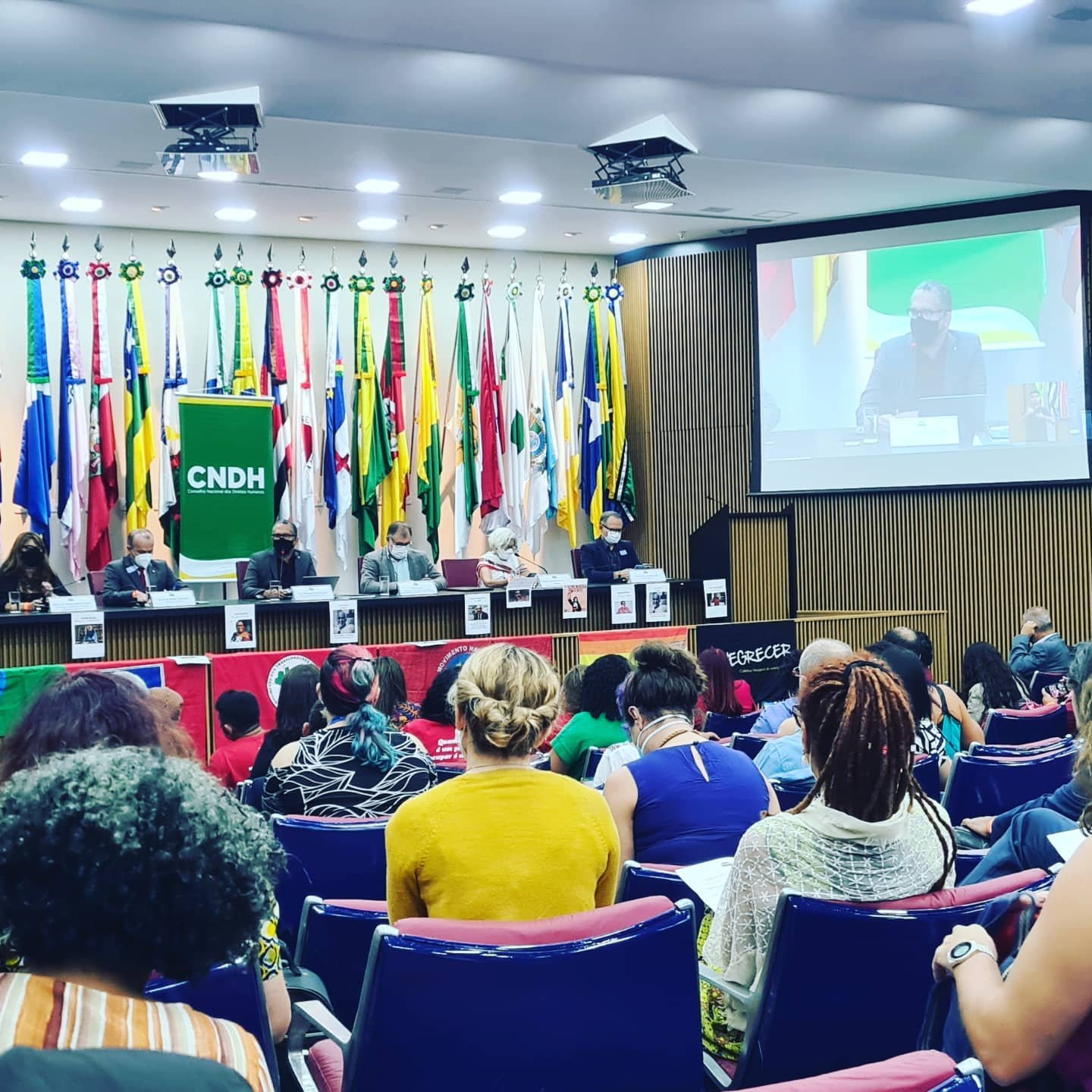 Ato político Democracia e Direitos Humanos.